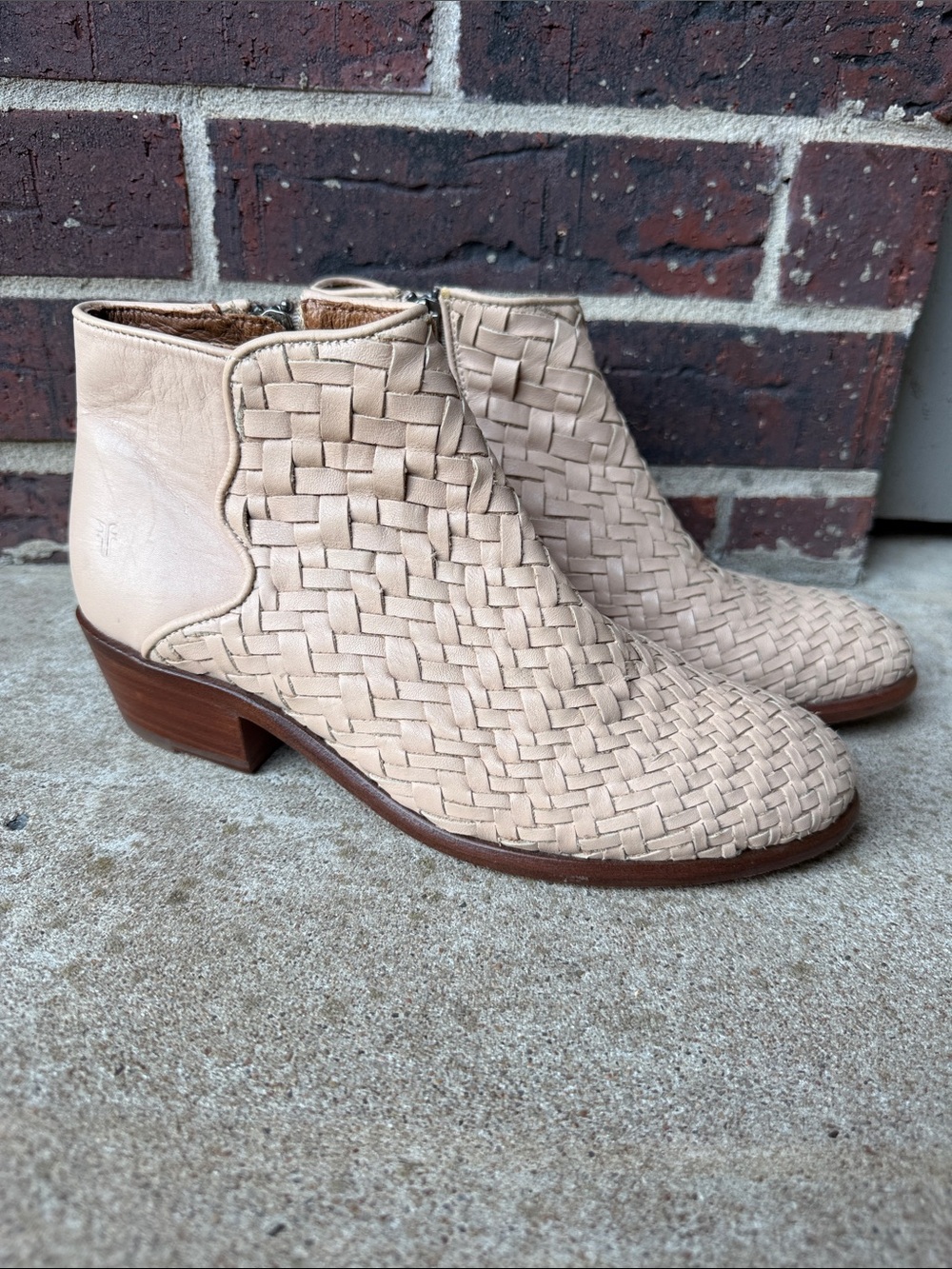 Frye Carson Woven Booties